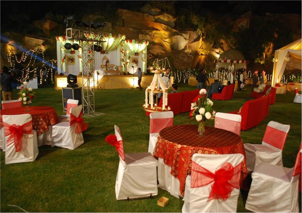 Goldfinch Hotel Delhi Ncr Faridabad Exterior photo