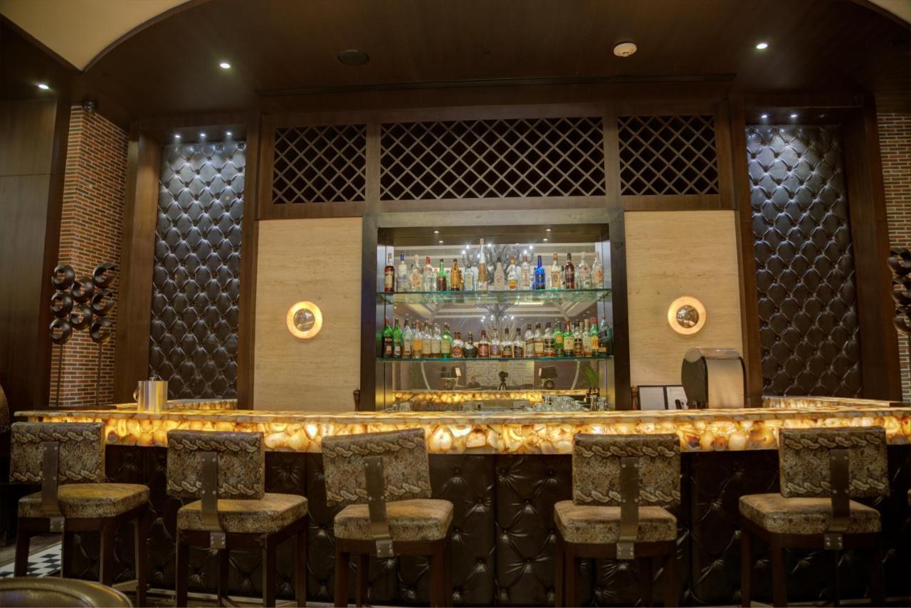 Goldfinch Hotel Delhi Ncr Faridabad Exterior photo